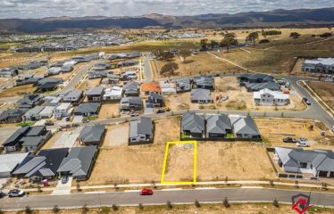 Welcome to 43 Briand Crescent, Googong!